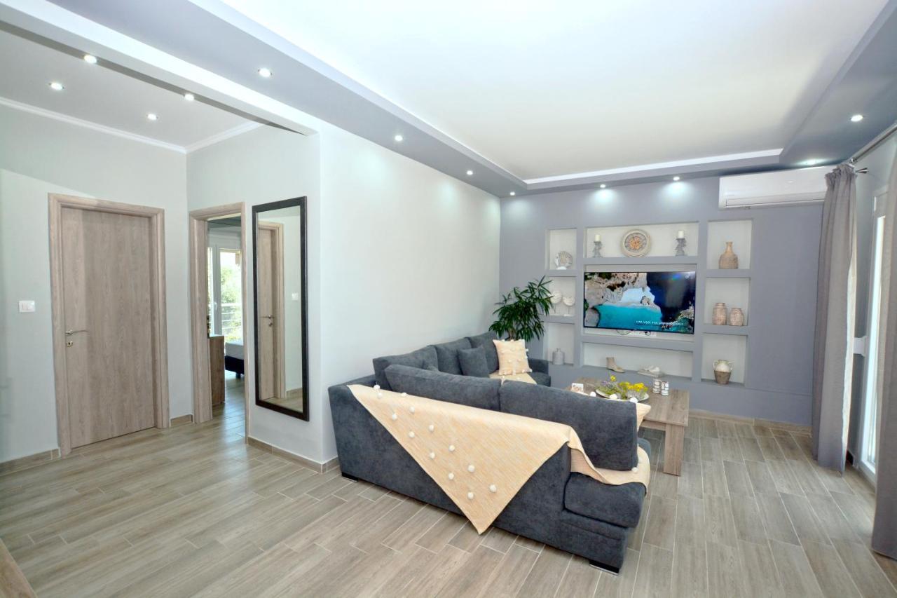 Blue North Luxury Apartment Limenas  Exterior photo